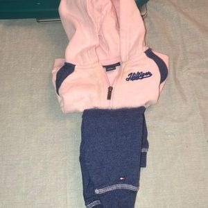 BABY TOMMY SWEAT OUTFIT